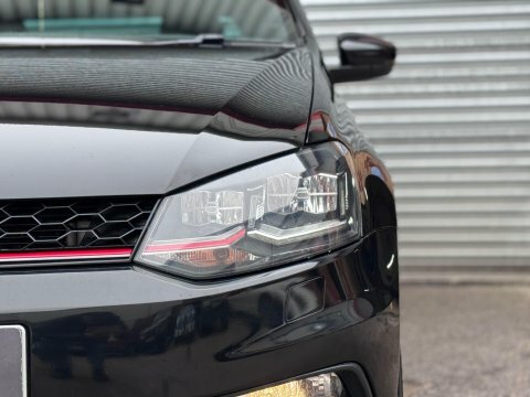 Volkswagen Polo 1.8 Tsi Bluemotion MA16EXU Black #5