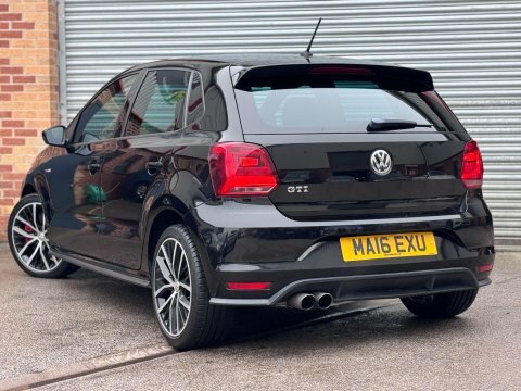 Volkswagen Polo 1.8 Tsi Bluemotion MA16EXU Black #2