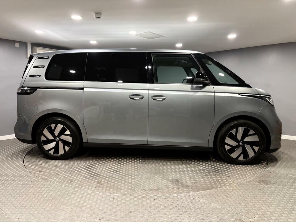 Volkswagen ID.Buzz Pro 77Kwh Life GK24HZP Silver #2