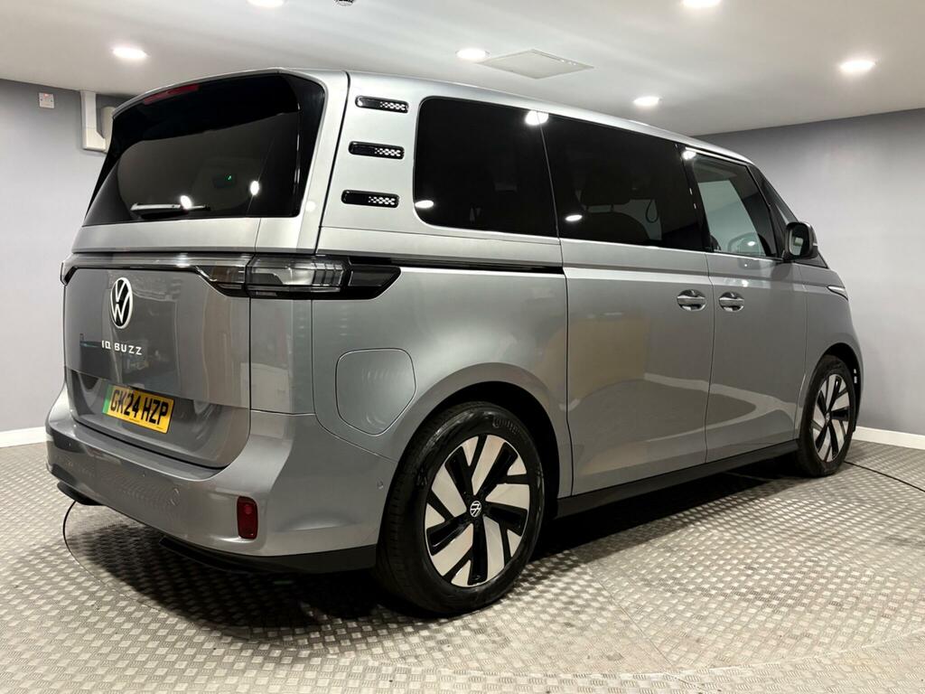 Volkswagen ID.Buzz Pro 77Kwh Life GK24HZP Silver #3