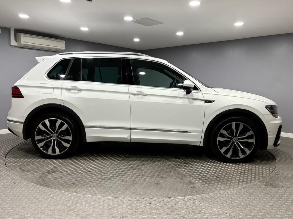 Volkswagen Tiguan 2.0 Tdi R-line Dsg 4Motion Euro 6 Ss White #2