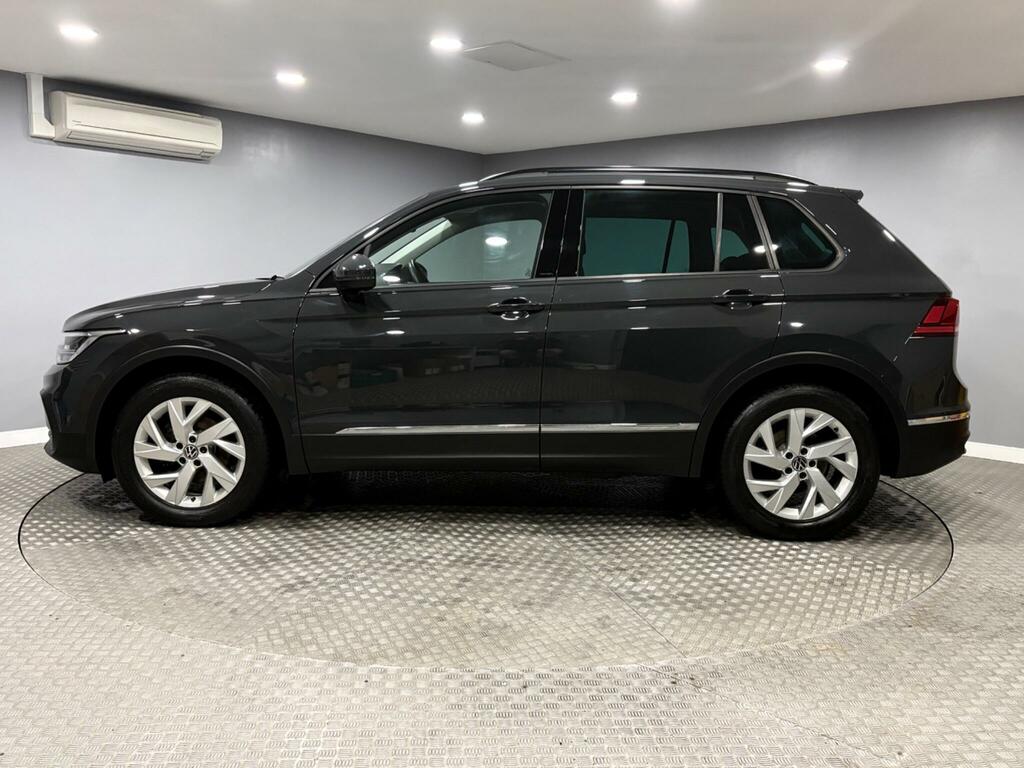 Volkswagen Tiguan 1.5 Tsi Life Euro 6 Ss Grey #6