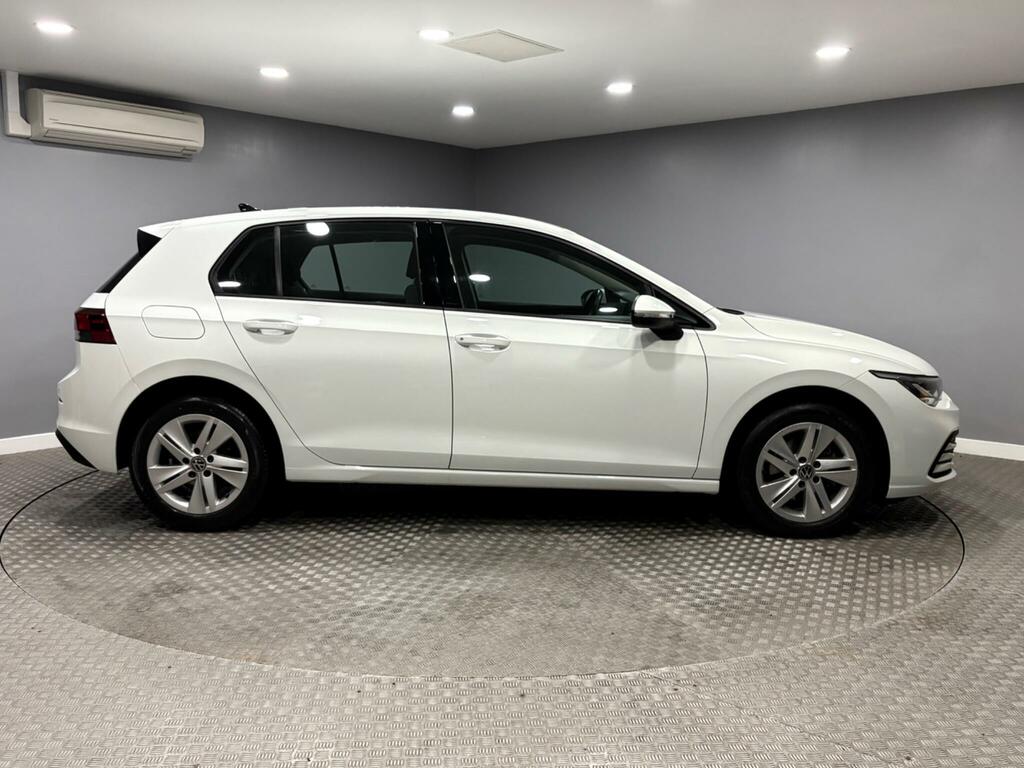 Volkswagen Golf 1.0 Tsi Life Euro 6 Ss GK22KCN White #2
