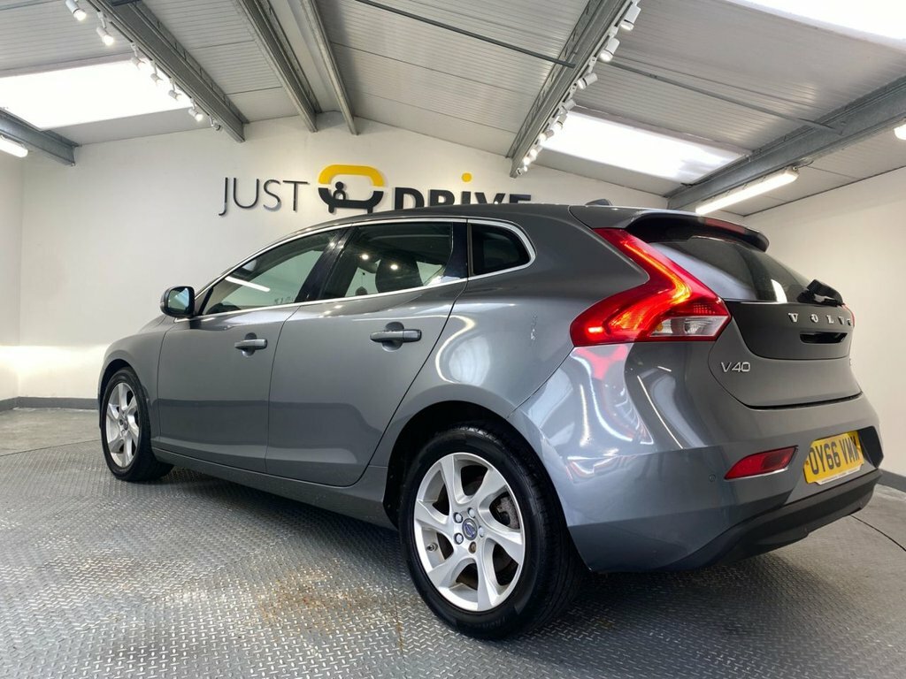 Volvo V40 2L Se Lux Nav OY66VMW Grey #4