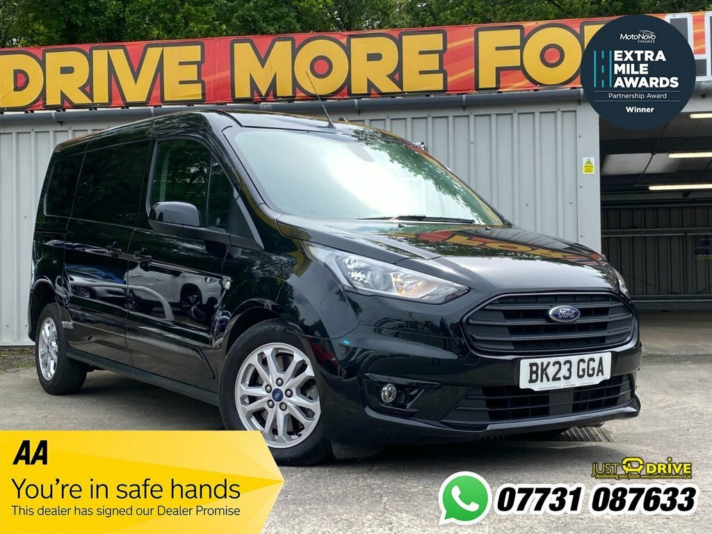 Ford Transit Connect 1.5L Limited Black