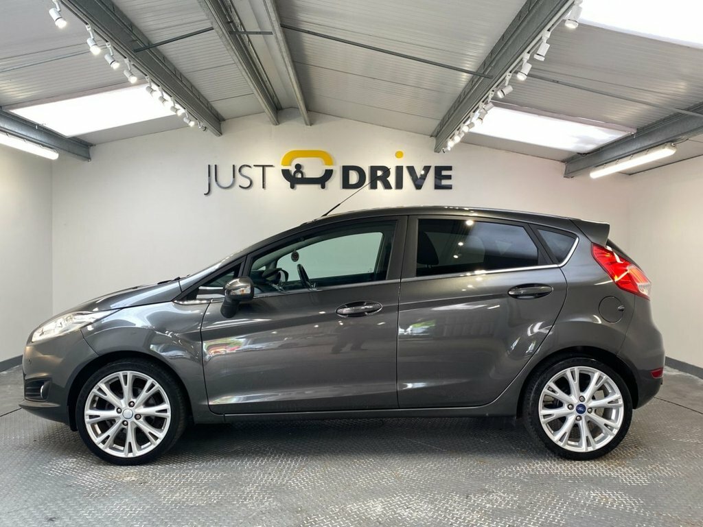 Ford Fiesta 1L Titanium X EO65VVD Grey #3
