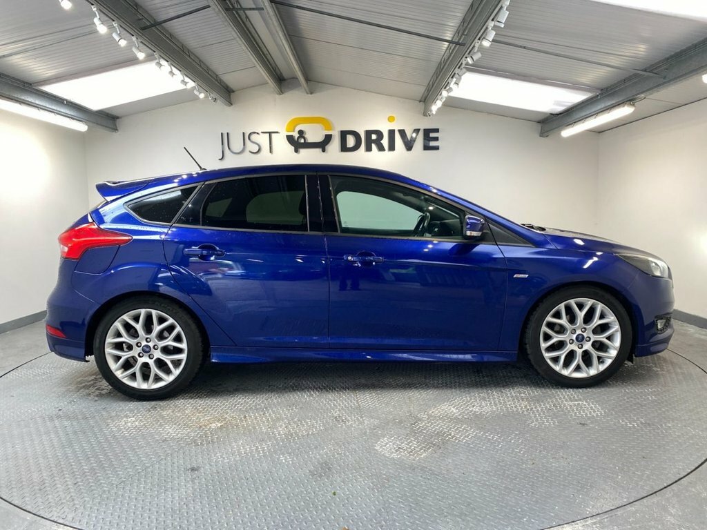 Ford Focus 1L St-line RJ18XFL Blue #6