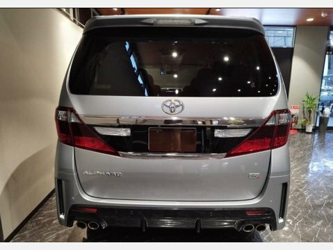 Toyota Alphard Mpv White #7