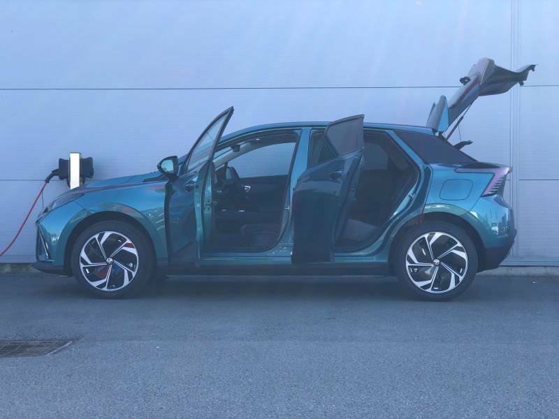 MG MG4 170Kw Premium Long Range 64Kwh - 2026 75 YC75OAU Green #6