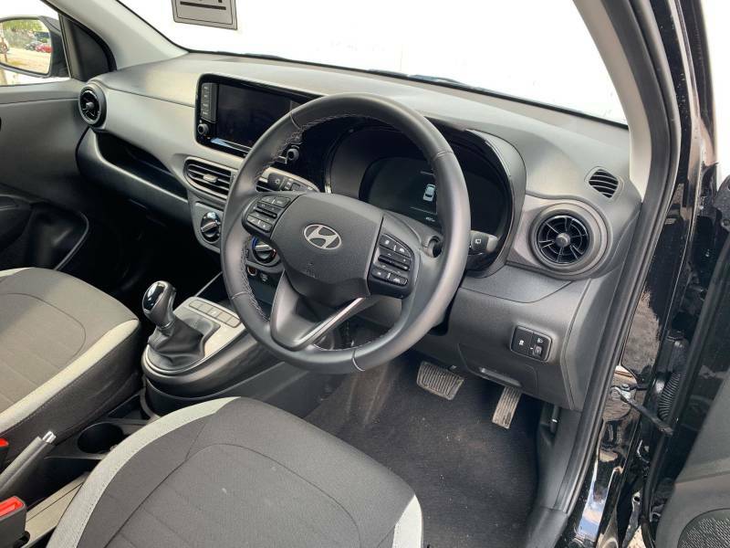 Hyundai I10 1.0 63 Advance Nav - 2025 25 EN25NNZ Black #2