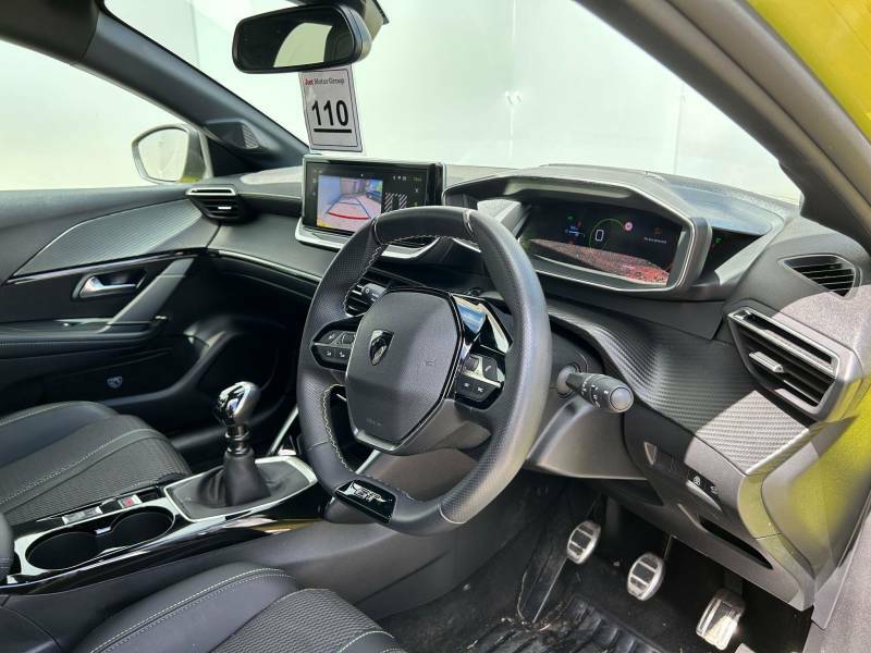 Peugeot 208 1.2 Puretech 100 Gt - 2025 74 KO74ZTP Yellow #5