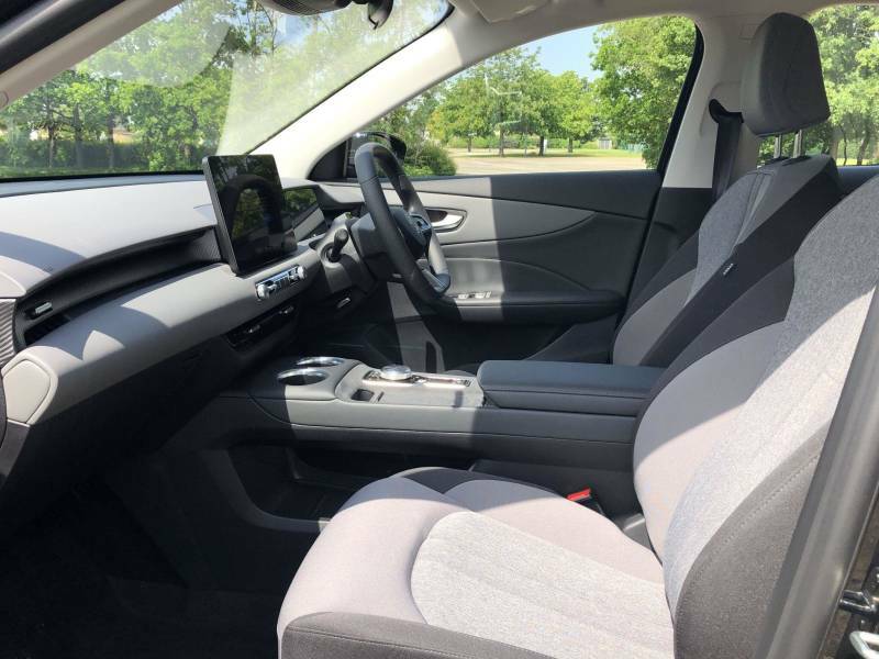 MG MGS5 170Kw Se Ev Long Range 64Kwh - 2026 75 YC75ZVS Black #2