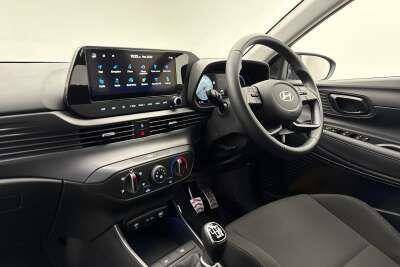 Hyundai Bayon 1.0 Tgdi Advance - 2024 24 EN24VVF Grey #4
