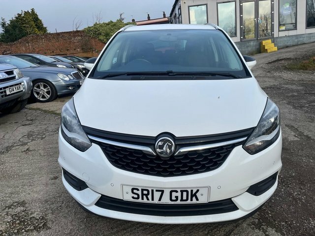 Vauxhall Zafira Tourer 1.4I Turbo Sri Euro 6 SR17GDK White #2