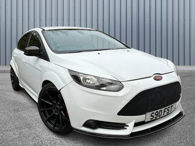 Ford Focus 2.0T Ecoboost St-2 Euro 5 S S White