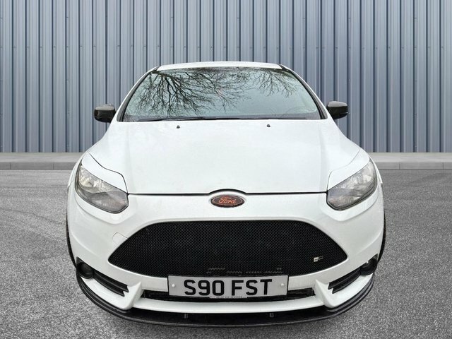 Ford Focus 2.0T Ecoboost St-2 Euro 5 S S White #2