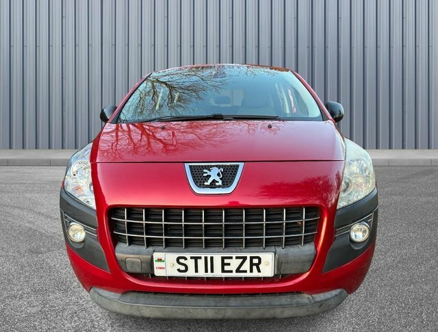 Peugeot 3008 1.6 Hdi Sport Egc Euro 5 Red #2
