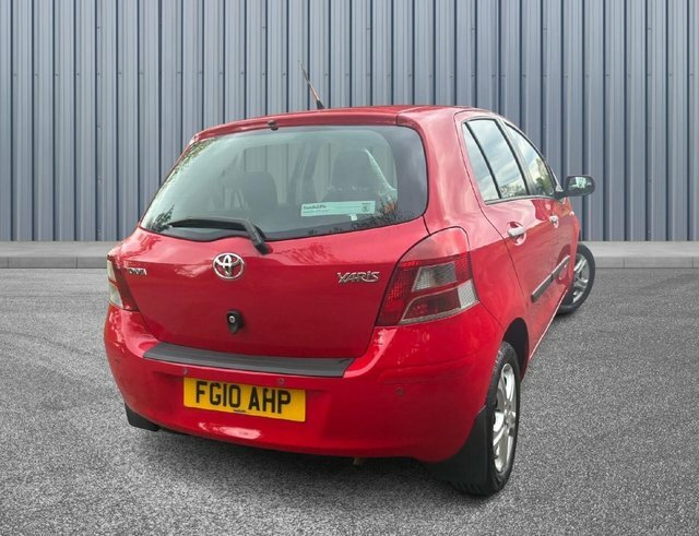 Toyota Yaris 1.0 Vvt-i Tr Euro 4 Red #6