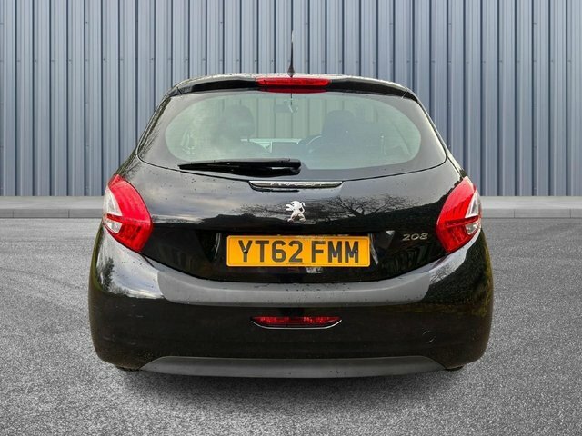 Peugeot 208 1.2 Vti Active Euro 5 Black #5