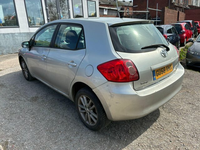 Toyota Auris 1.4 D-4d Tr Silver #4