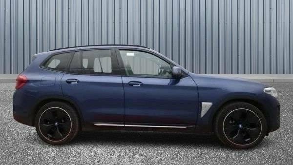 BMW iX3 80Kwh Premier Edition Pro PJ71OXM Blue #5