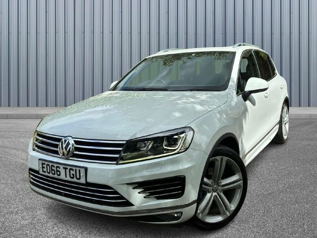 Volkswagen Touareg 3.0 Tdi V6 Bluemotion Tech R-line Plus Tiptronic 4 EO66TGU White #3