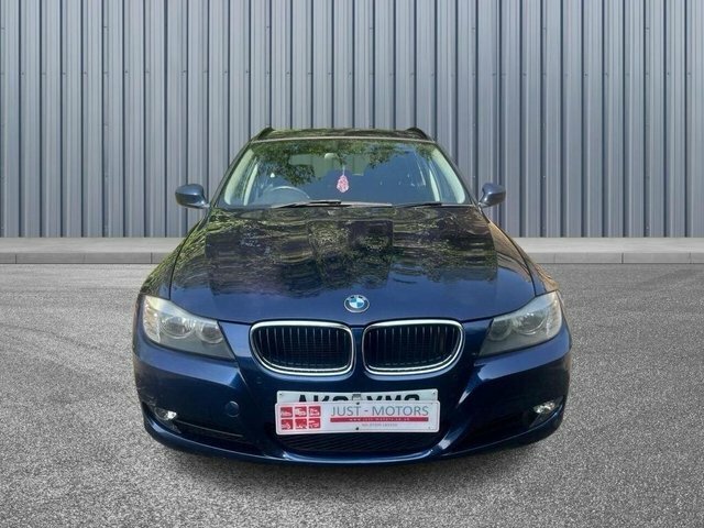 BMW 3 Series 2.0 318I Se Touring Steptronic Euro 5 AK61XMO Blue #2