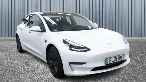 Tesla Model 3 Dual Motor Long Range 4Wde White
