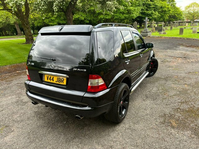 Mercedes-Benz M Class Ml 350 Black #72