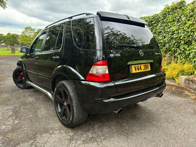 Mercedes-Benz M Class Ml 350 Black #60