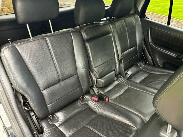 Mercedes-Benz M Class Ml 350 Black #20