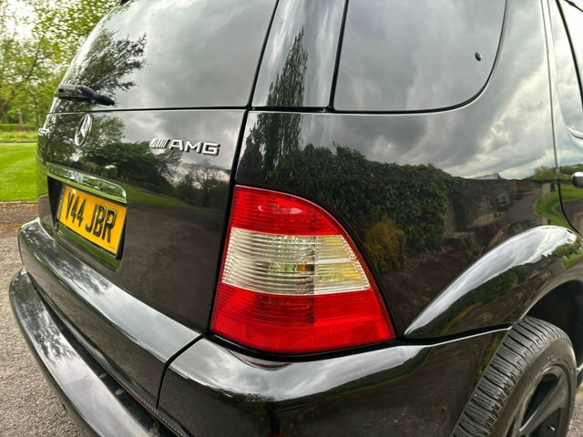 Mercedes-Benz M Class Ml 350 Black #67