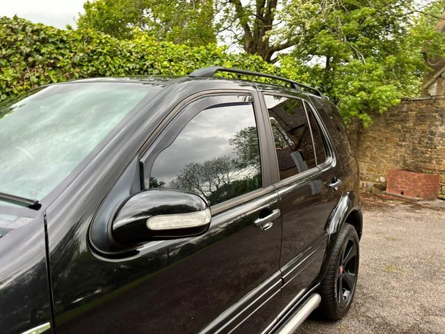 Mercedes-Benz M Class Ml 350 Black #48
