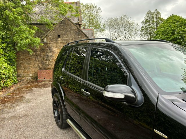 Mercedes-Benz M Class Ml 350 Black #43