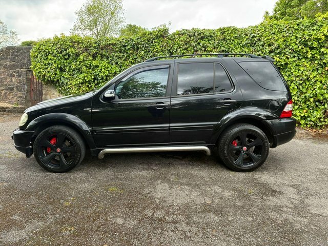 Mercedes-Benz M Class Ml 350 Black #55