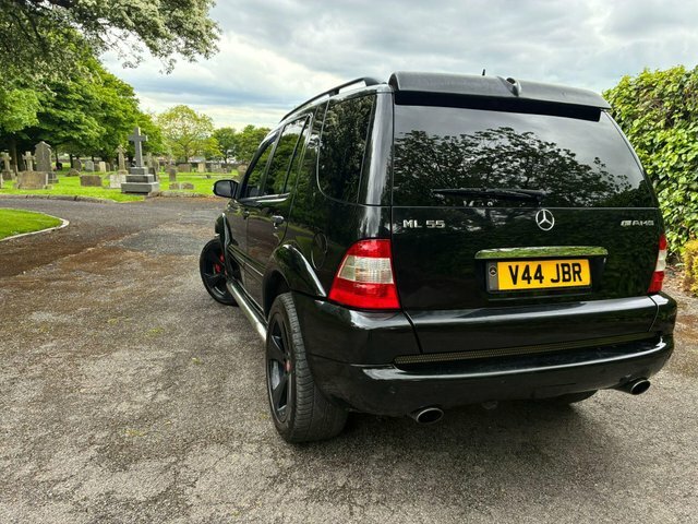 Mercedes-Benz M Class Ml 350 Black #62