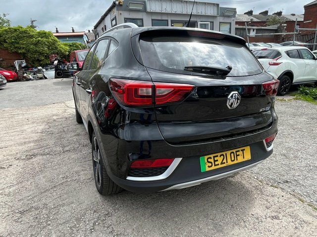 MG ZS 44.5Kwh Exclusive SE21OFT Black #4