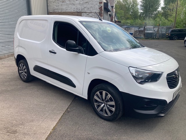 Vauxhall Combo Combo 2300 Dynamic Td White