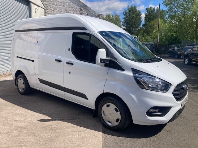 Ford Transit Custom Mpv White