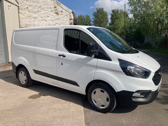 Ford Transit Custom Mpv White