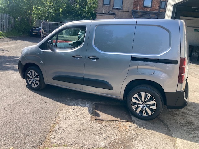 Peugeot Partner Mpv GJ23RZZ Grey #3