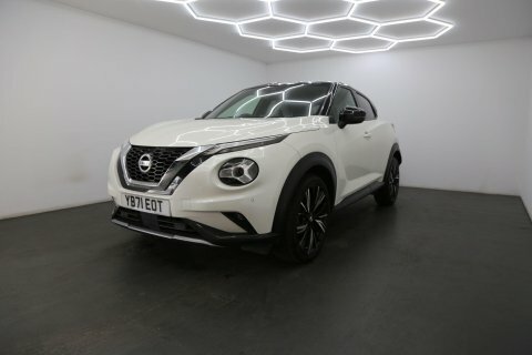 Nissan Juke 1.0 Dig-t Tekna YB71EOT White #3