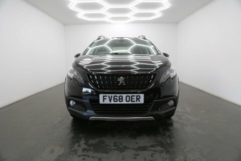 Peugeot 2008 1.2 Puretech Gpf FV68OER Black #2