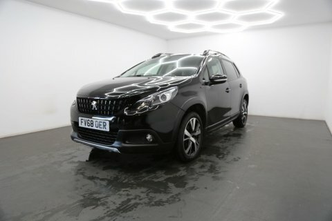 Peugeot 2008 1.2 Puretech Gpf FV68OER Black #3