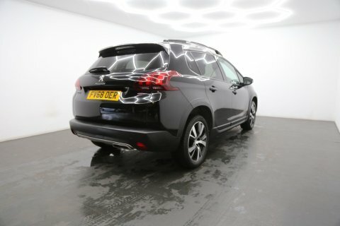 Peugeot 2008 1.2 Puretech Gpf FV68OER Black #4