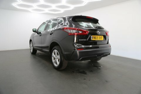 Nissan Qashqai 1.3 Dig-t Acenta VN69XHF Black #6