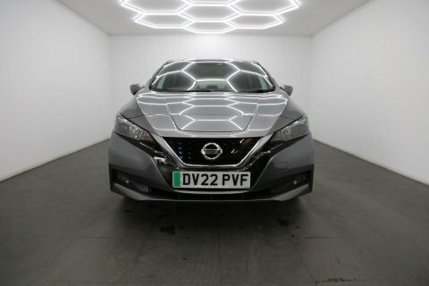 Nissan Leaf 40Kwh N-connecta DV22PVF Grey #2
