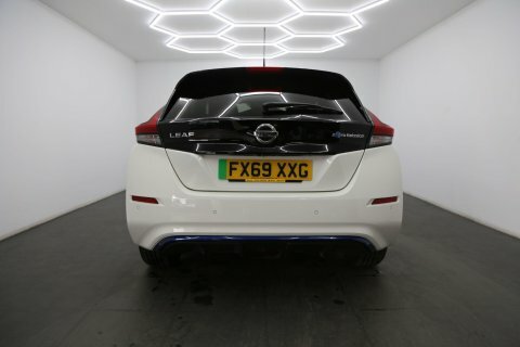 Nissan Leaf 40Kwh N-connecta FX69XXG White #5