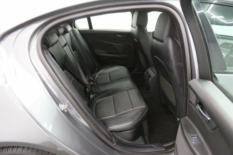 Jaguar XE R-dynamic Hse Black Grey #19