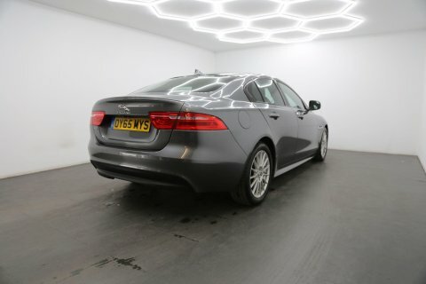 Jaguar XE R-dynamic Hse Black Grey #4